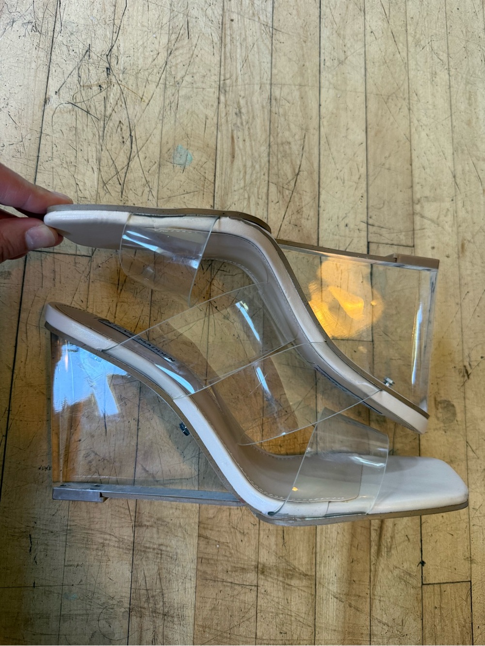 STEVE MADDEN Isa Clear Lucite Wedge Thick Strap Heel Sandals Open Toe Chic 9.5 - Picture 7 of 11